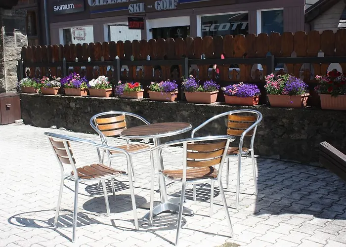 Hotel Le D'antoine - Centre De 3*