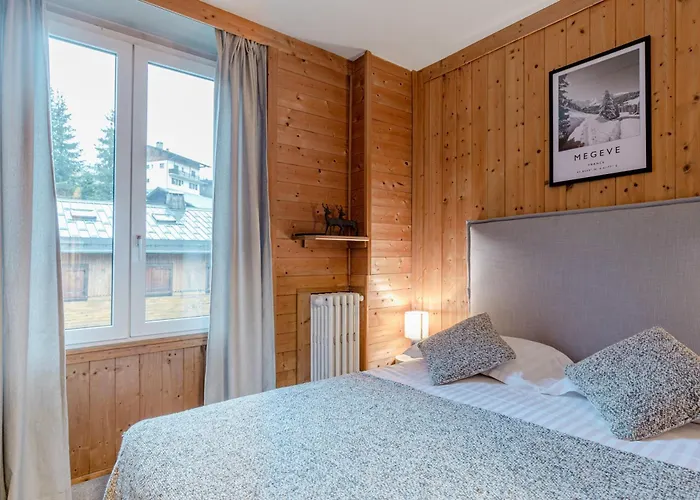Le D'antoine - Centre De Hotel 3*